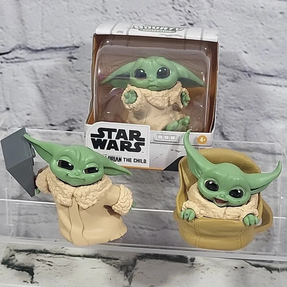 Star‎ Wars The Mandalorian The Child Grogu Vinyl Figures Lot Of 3 Lucas Disney
